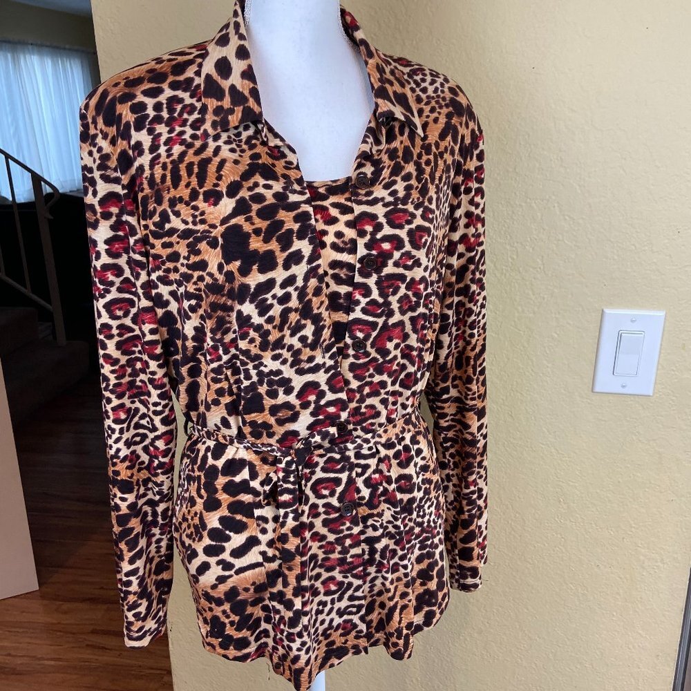 Gelco Suite Cardigan Buttons Thank Top Animal Print Belt